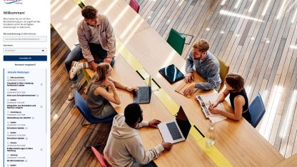 Schülerinnen und Schüler arbeiten am Rechner mit dem digitalen Zugang Schuldock der Behörde für Schule, Familie und Berufsbildung Hamburg